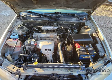 2000 Toyota Camry Ce z USA, uszkodzony, nr VIN 4T1BG22K7YU646652